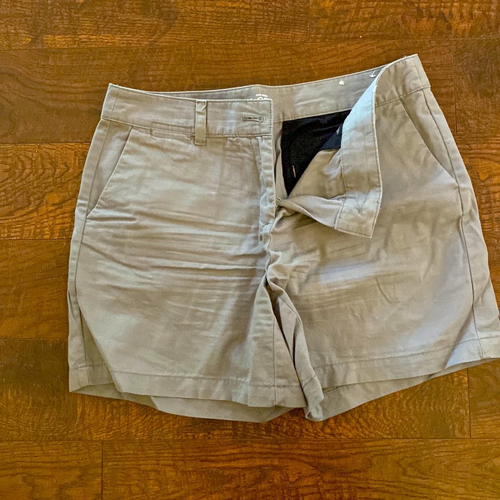 Loft size 8 brand new original shorts